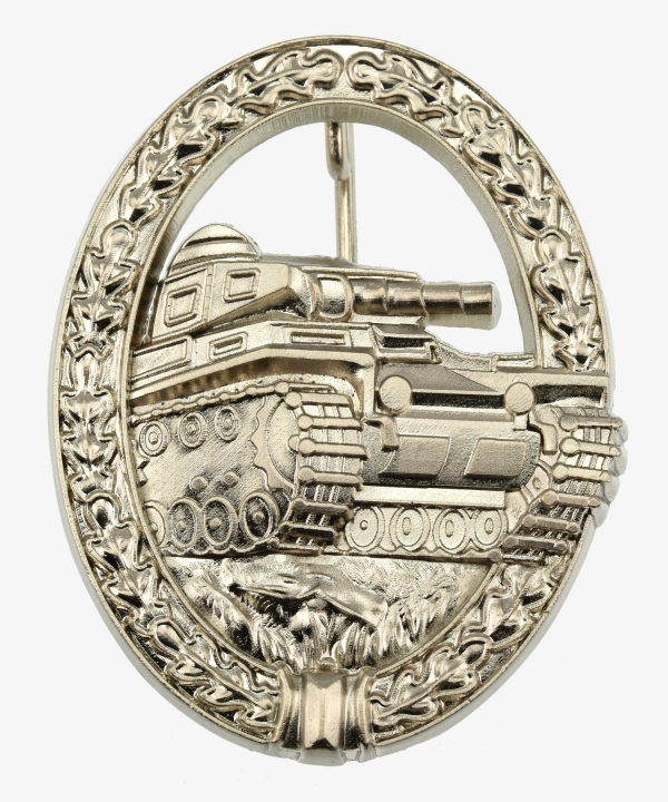 German Army, Panzer Assault Badge in Silver Manufacturer DH